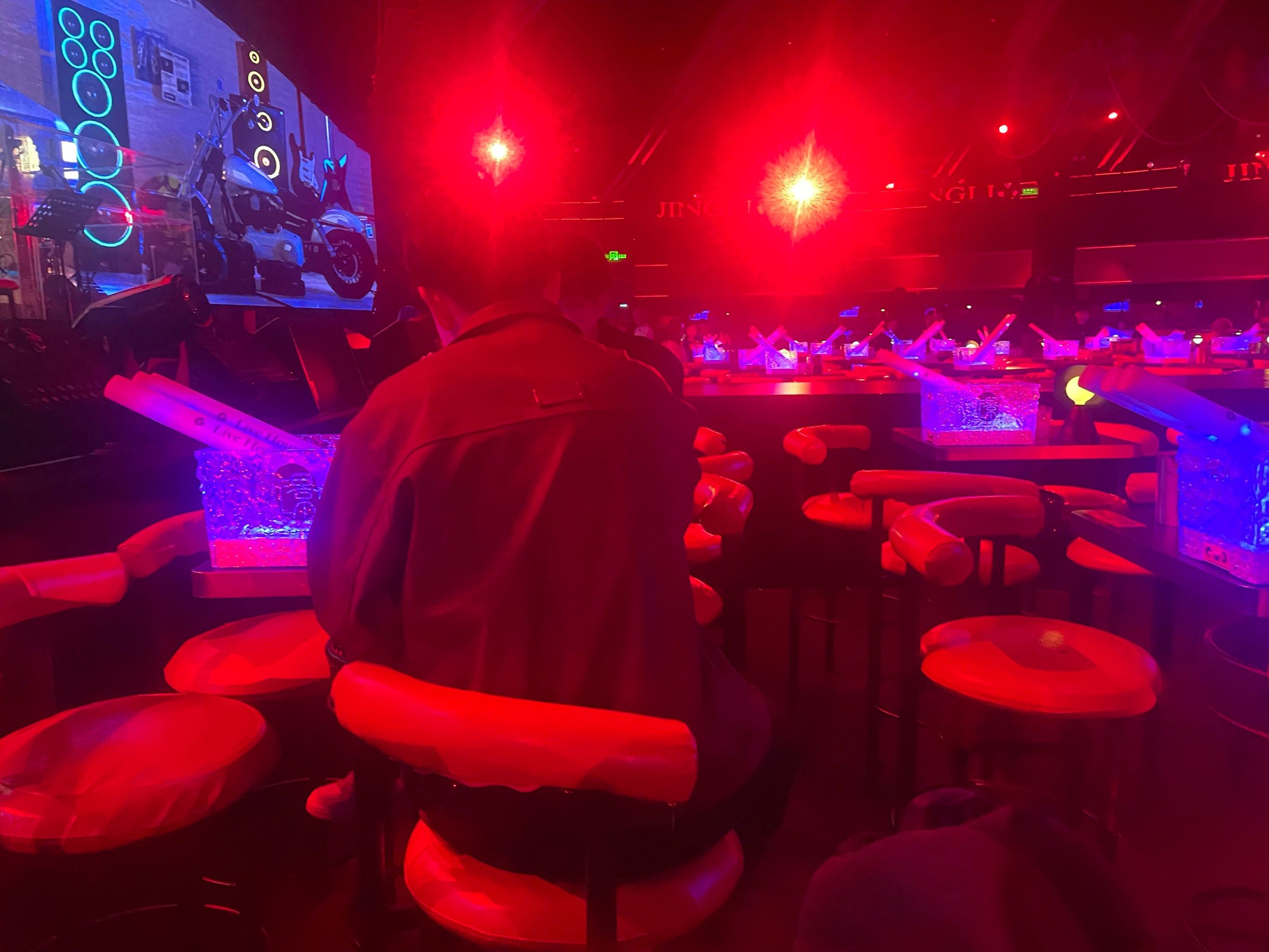 铜陵商务ktv环境好吗服务如何-郊区ktv预定